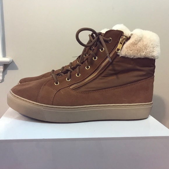 Waterproof cougar ‘ Dublin’ hi top sneaker booties - Picture 3 of 16